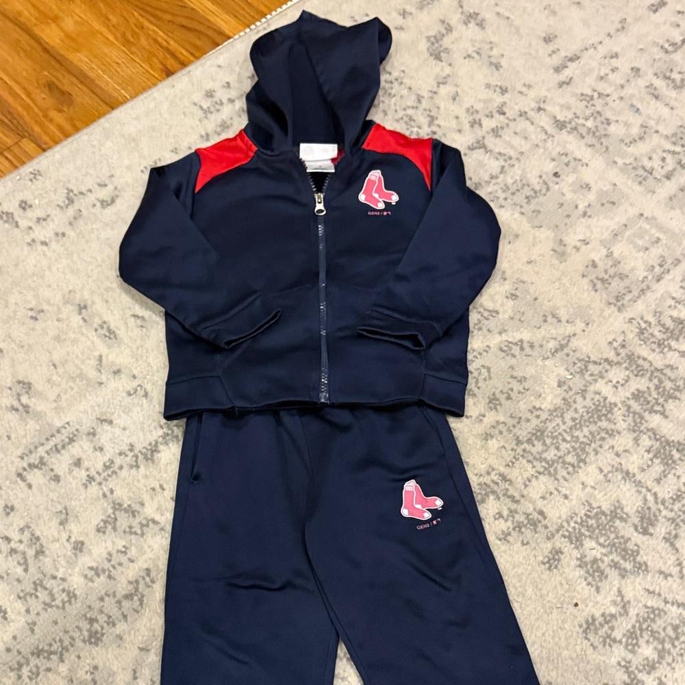 mlb Red Sox sweatsuit